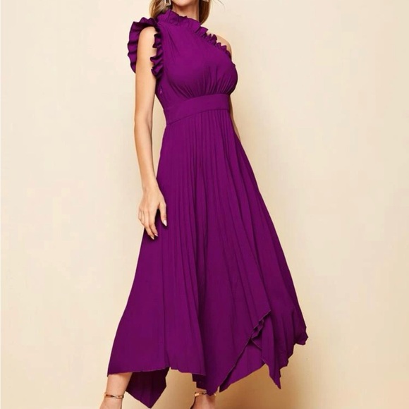 👗 - Picture 3 of 5